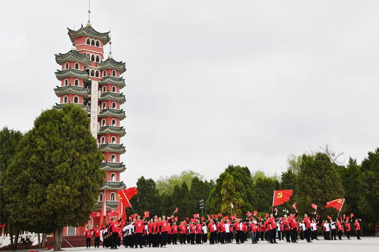 1619330671664198.jpg 朗誦七律長(zhǎng)征_副本.jpg