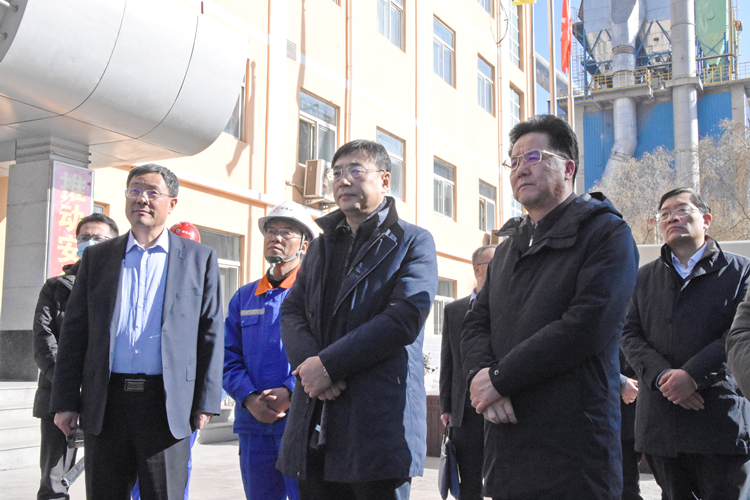 1638859318938776.jpg 程曉波調(diào)研.jpg