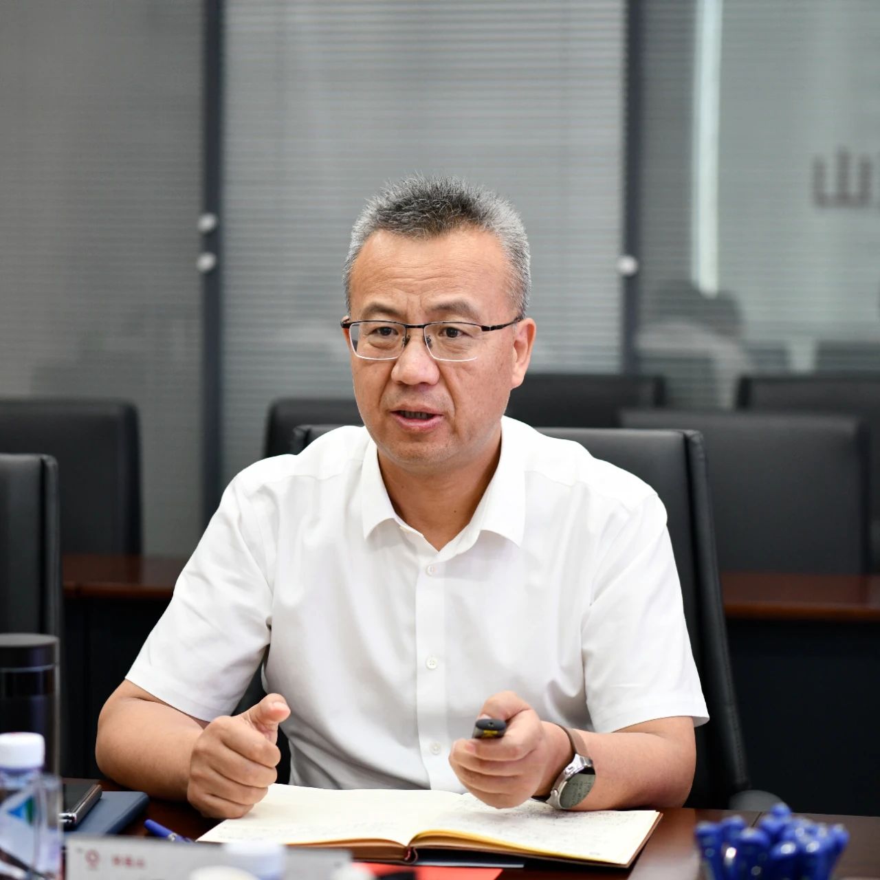 1750155597915558.jpg 薛3.jpg